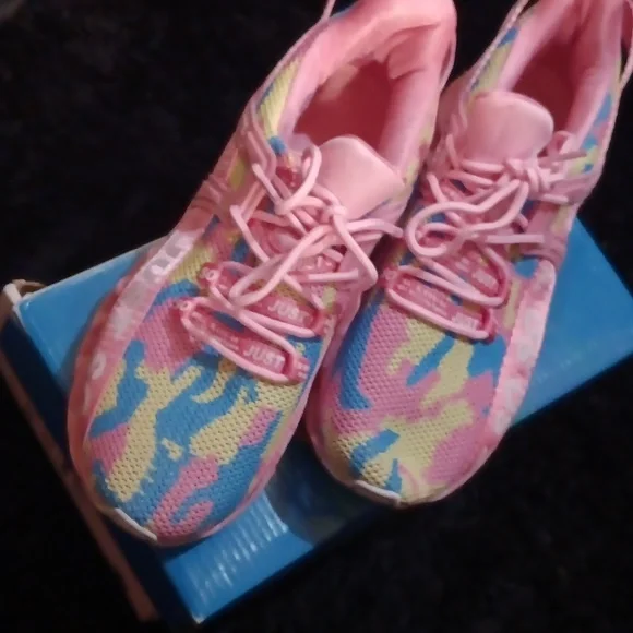 Woman's just so so running shoes - Picture 5 of 8